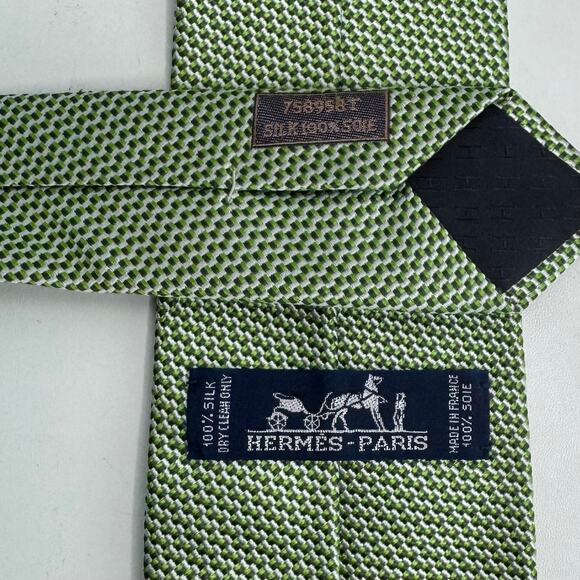 Authentic Hermes 100% Silk Mens Neck Tie Gray Made France - Picture 3 of 11